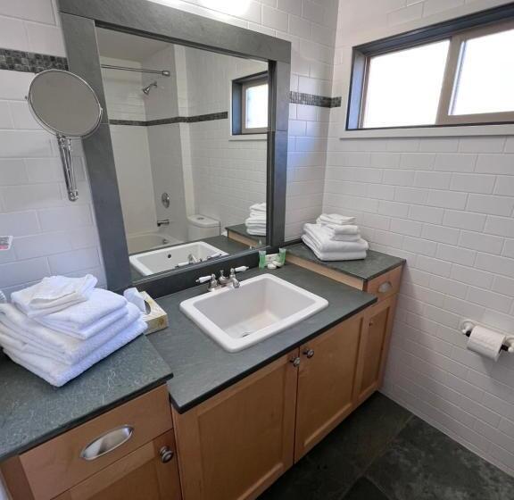 패밀리 스위트, Shorewater Resort