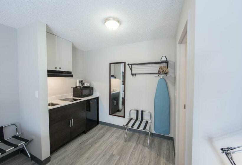 Люкс Кровать Квин, Surestay Hotel By Best Western Castlegar