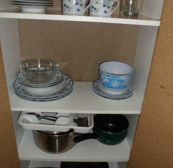 غرفة قياسية, The Silver Birch Motel