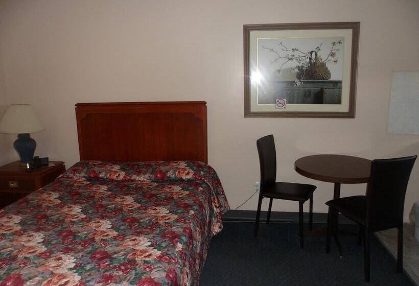 غرفة قياسية, The Silver Birch Motel