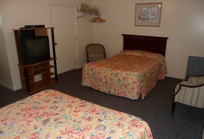 غرفة قياسية, The Silver Birch Motel