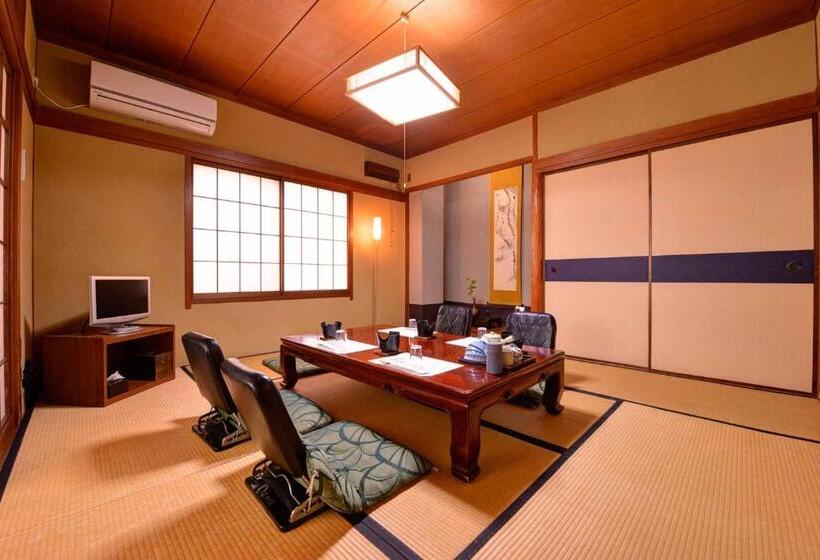 バス共有のスタンダードルーム, Bingoya