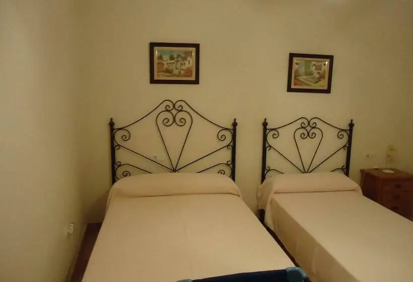 Standard Kolmen Hengen Huone, Antequera Rural Fortes La Nuit