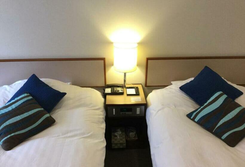 Camera Standard, Hakuba Yamano