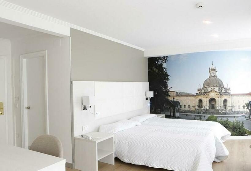 اتاق استاندارد, Loiola