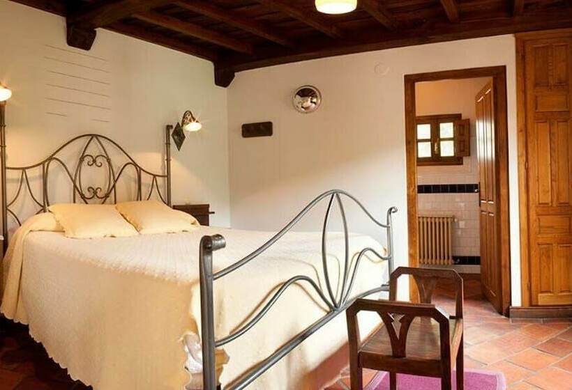 غرفة قياسية, Rural Arredondo