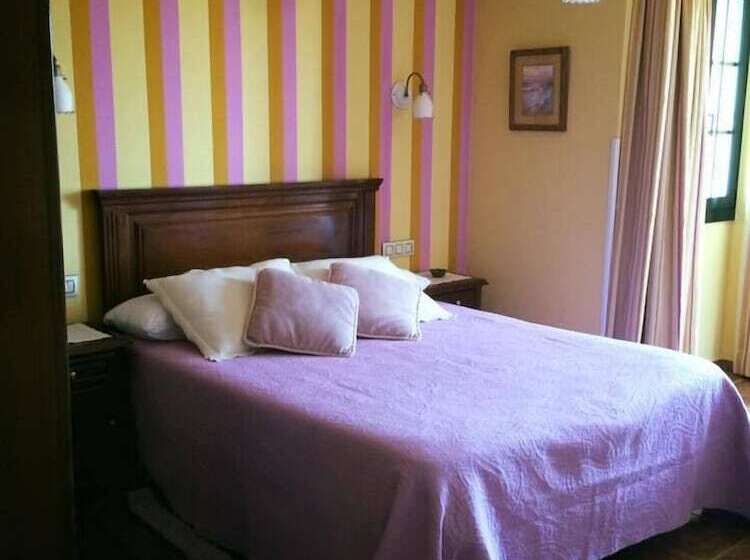 غرفة قياسية, Rural La Figar