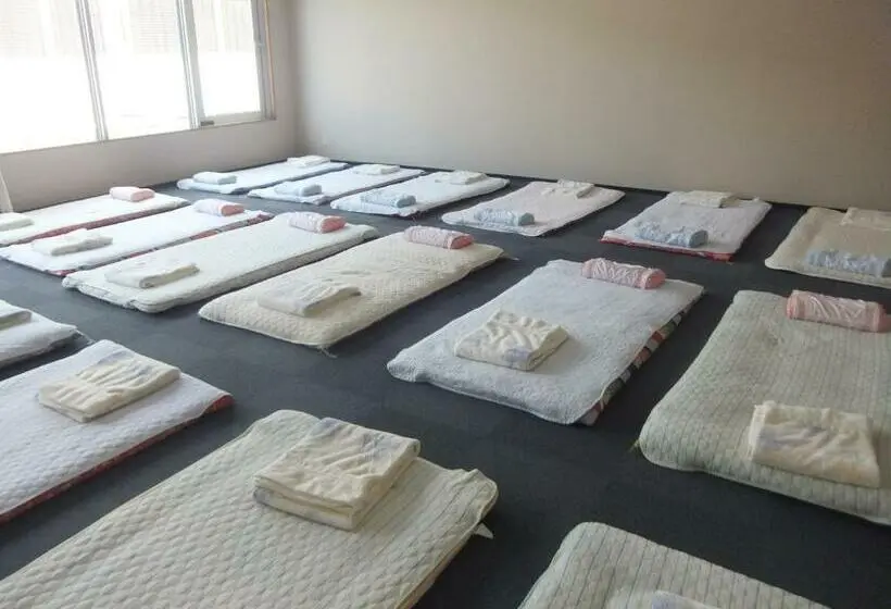 ルームシェアのワンベッド, Natural Onsen Hostel Hidamari No Yu