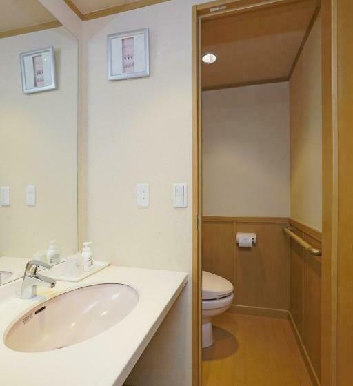 标准间, Ashinomaki Prince