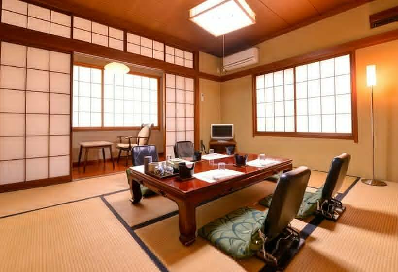 バス共有のスタンダードルーム, Bingoya