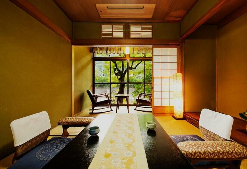 带共用浴室的标准房间, Heihachi Tea House Inn