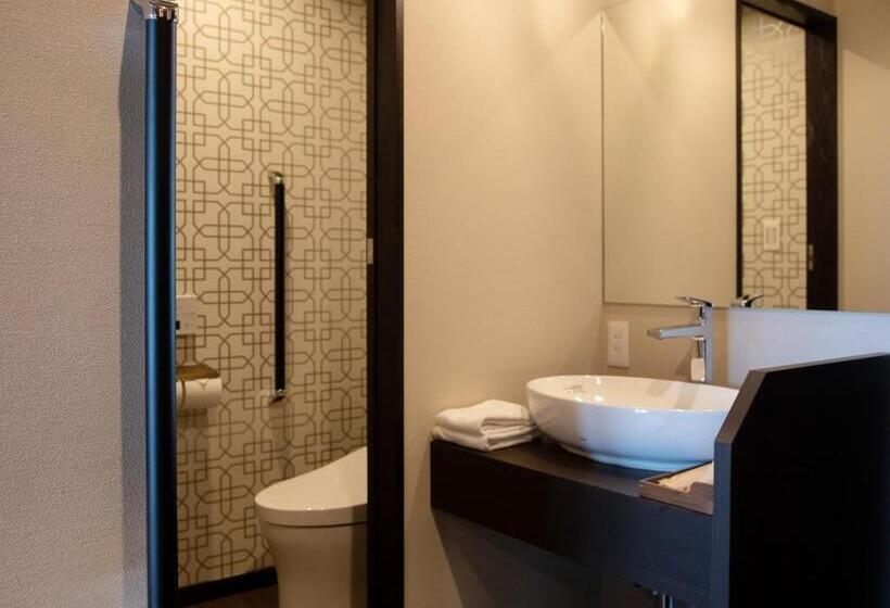 חדר משפחתי, Kamisuwa Onsen Shinyu