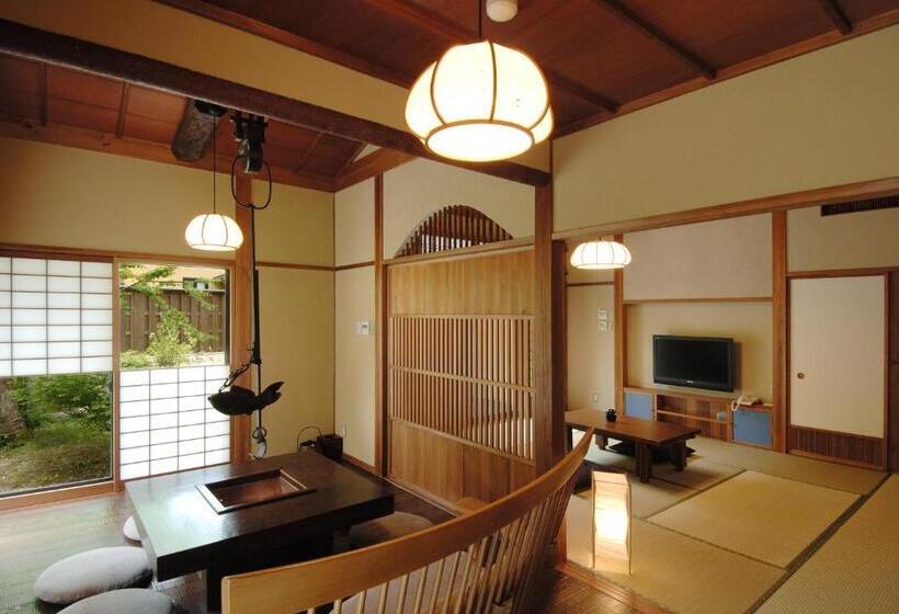 スタンダード４人部屋, Katsuragi No Sato