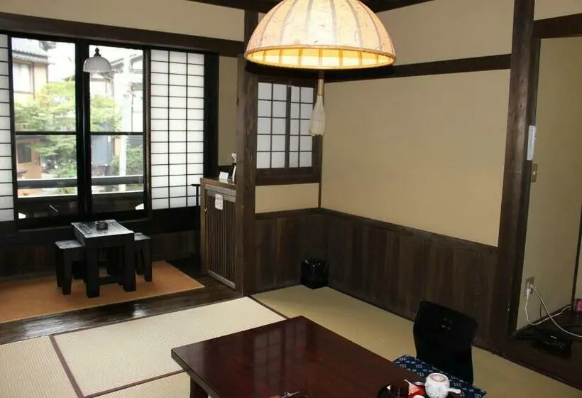 バス共有のスタンダードルーム, Kurokawa Onsen Yama No Yado Shinmeikan