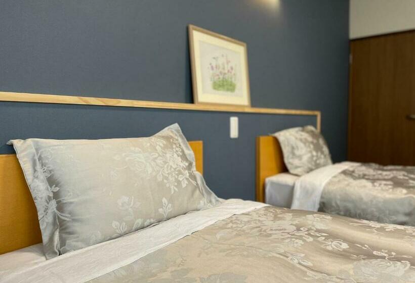 스탠다드 룸, Marushige