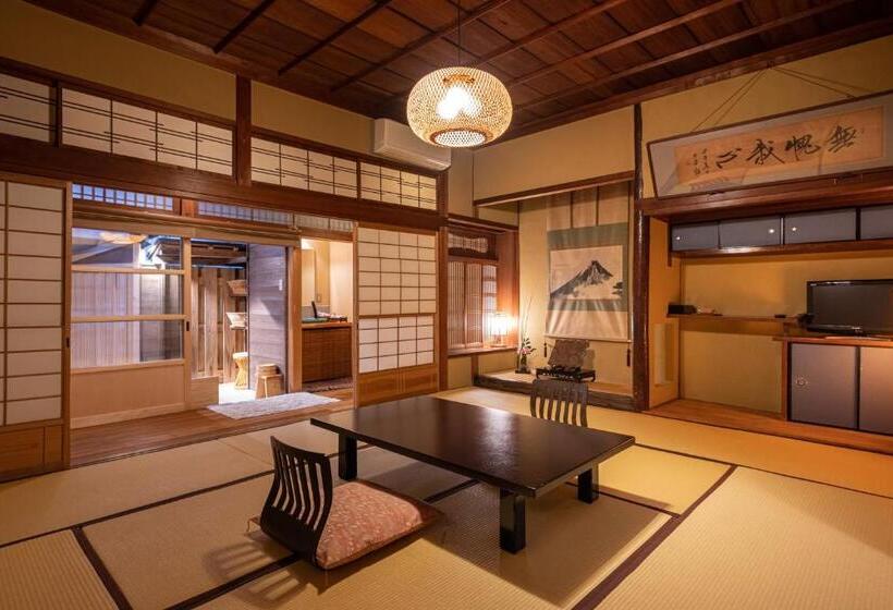 Family Suite, Okutsusou