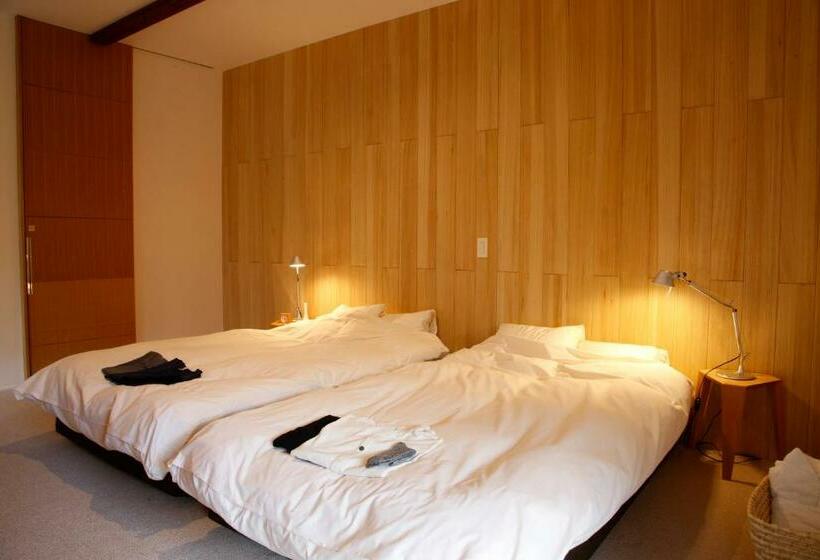 Полулюкс, Satoyama Jujo The House