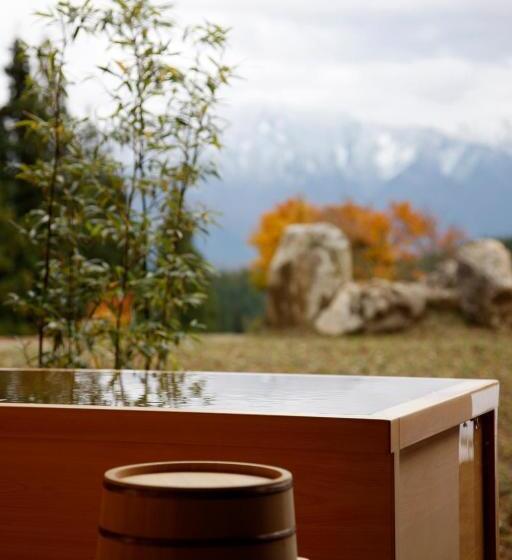 سوییت خانوادگی, Satoyama Jujo The House