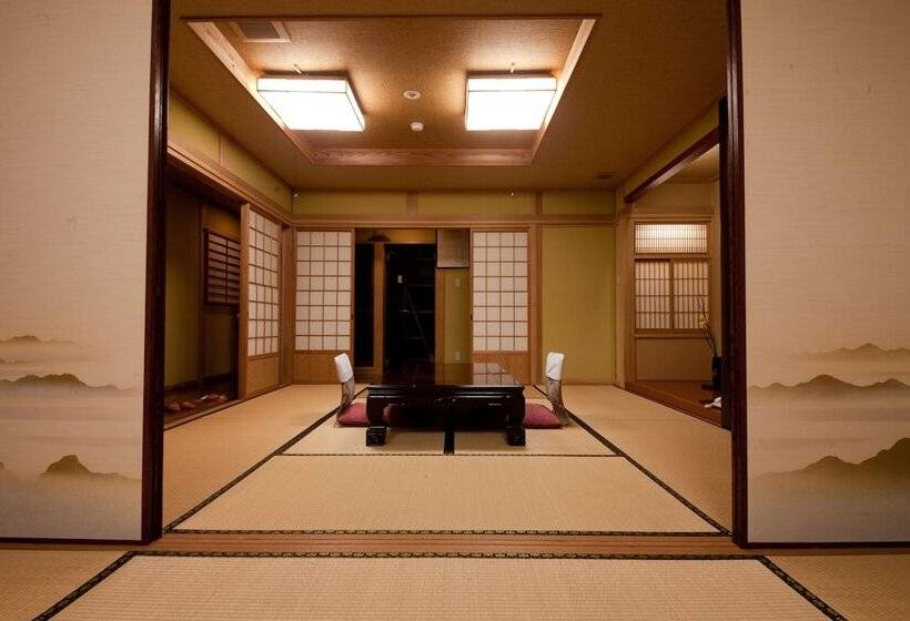 Номер Deluxe, Ryokan Sennari