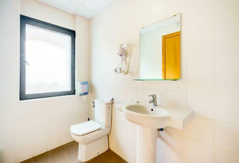 エコノミールーム, Casa Del Cigroner