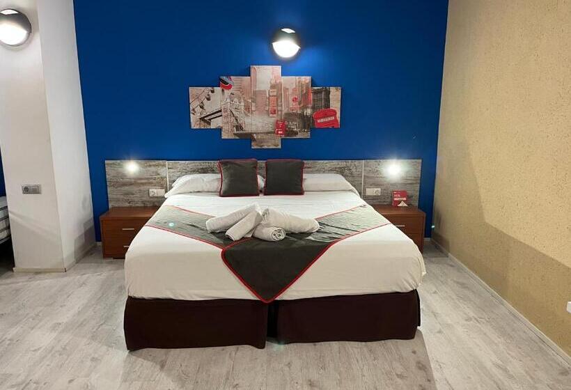 スタンダードトリプルルーム, Casa Del Cigroner