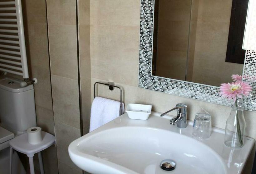 Номер Стандарт, Hostal Landhaus