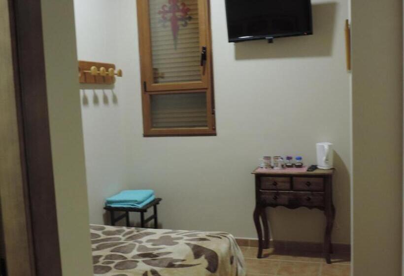 اتاق استاندارد, Albergue Santo Tomás De Canterbury Hostel