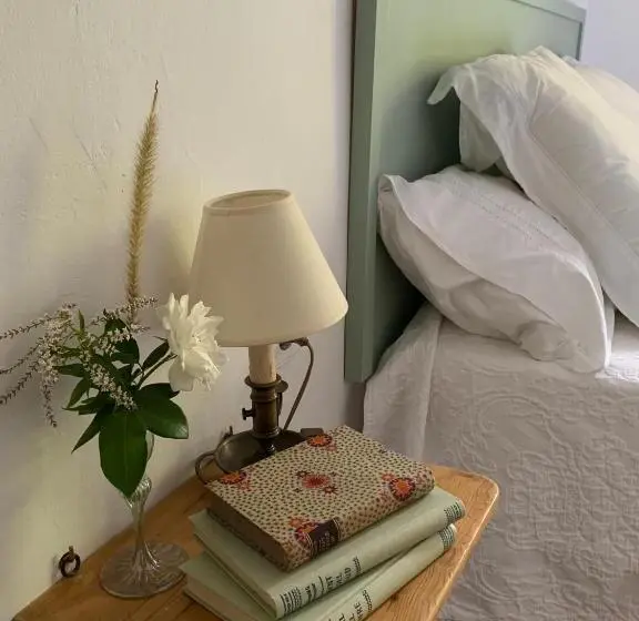 ベーシックルーム, B&b Can Casadella