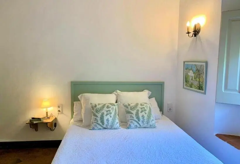 ベーシックルーム, B&b Can Casadella