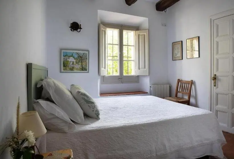ベーシックルーム, B&b Can Casadella