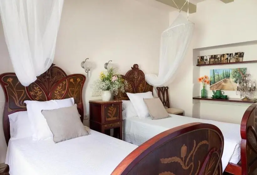 スタンダードルーム, B&b Can Casadella