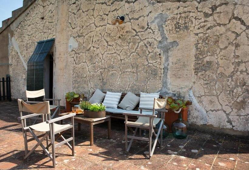 Номер Стандарт, B&b Can Casadella