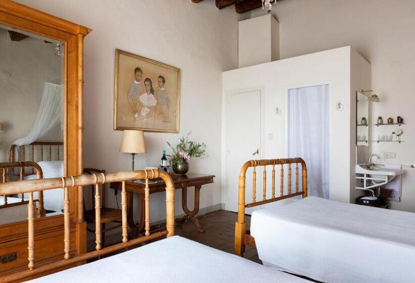 Номер Стандарт, B&b Can Casadella