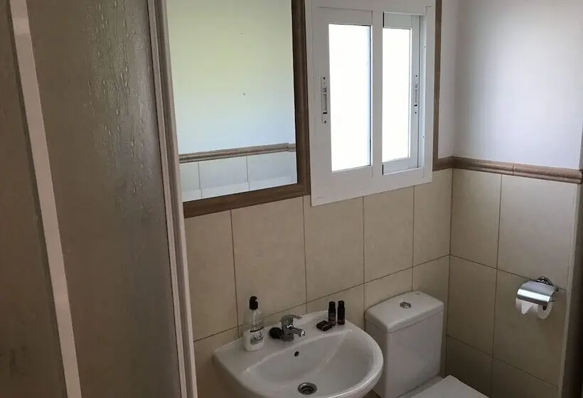 Talo 2 Makuuhuonetta, B&b Cortijo Andaluz