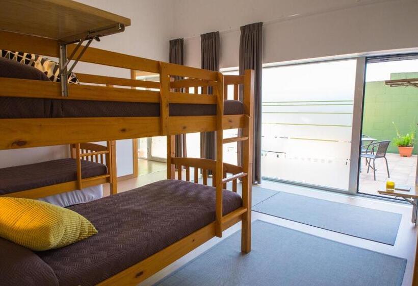 غرفة عائلية, Casa Albergue Picota