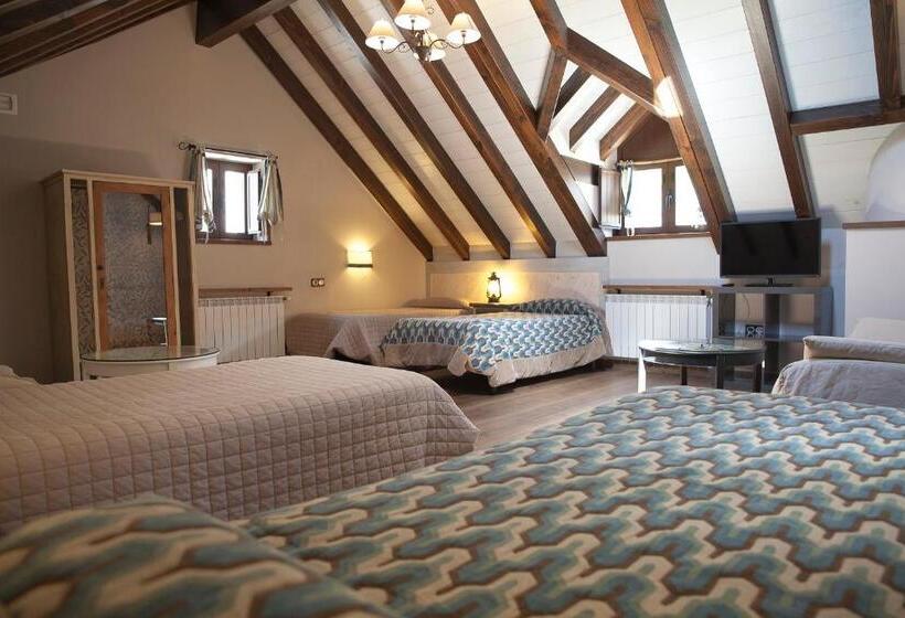 Семейный Номер, Hostel Albergue Monte Perdido