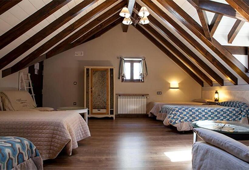 חדר משפחתי, Hostel Albergue Monte Perdido