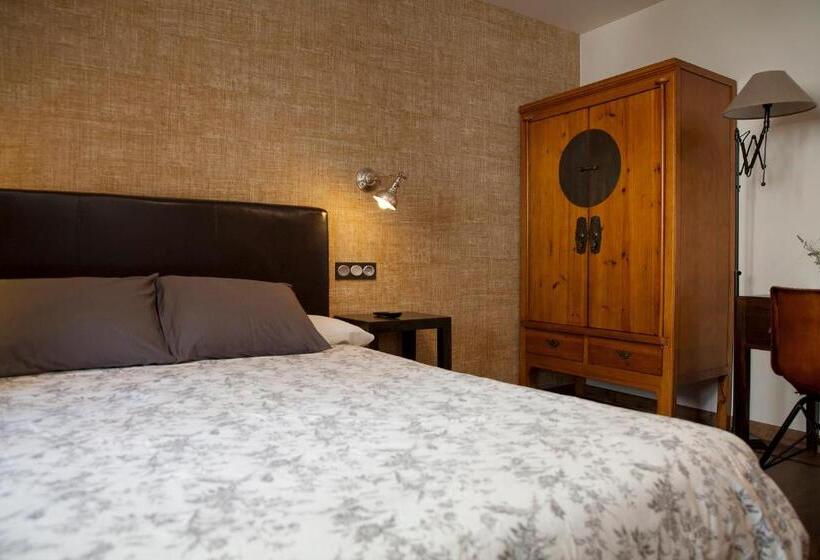 Номер Стандарт, Hostel Albergue Monte Perdido