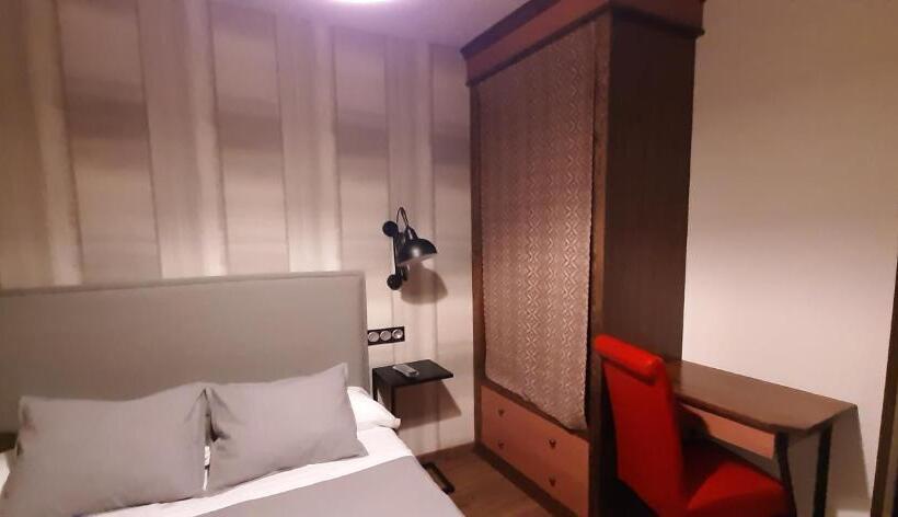 חדר סטנדרט, Hostel Albergue Monte Perdido