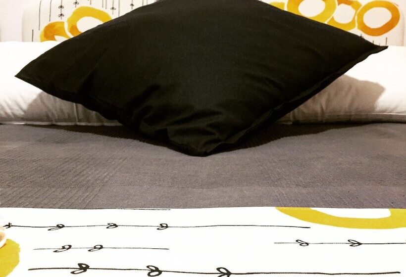 スタンダードルーム, A Nieu