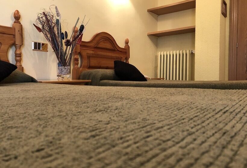 スタンダードルーム, A Nieu