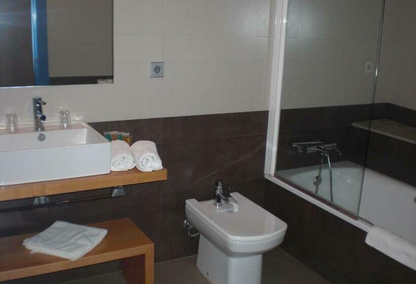 インサイドのシングルルーム, Alboran