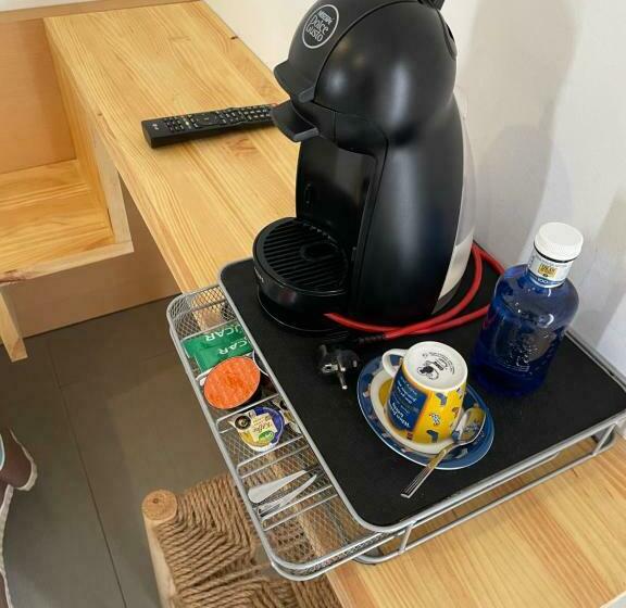 インサイドのシングルルーム, Alboran