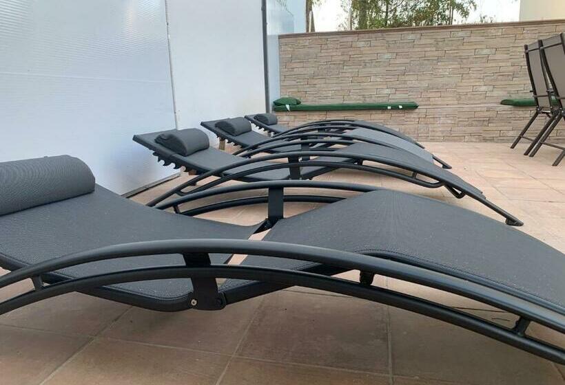 Номер Стандарт Вид на Горы, Arco Del Sol