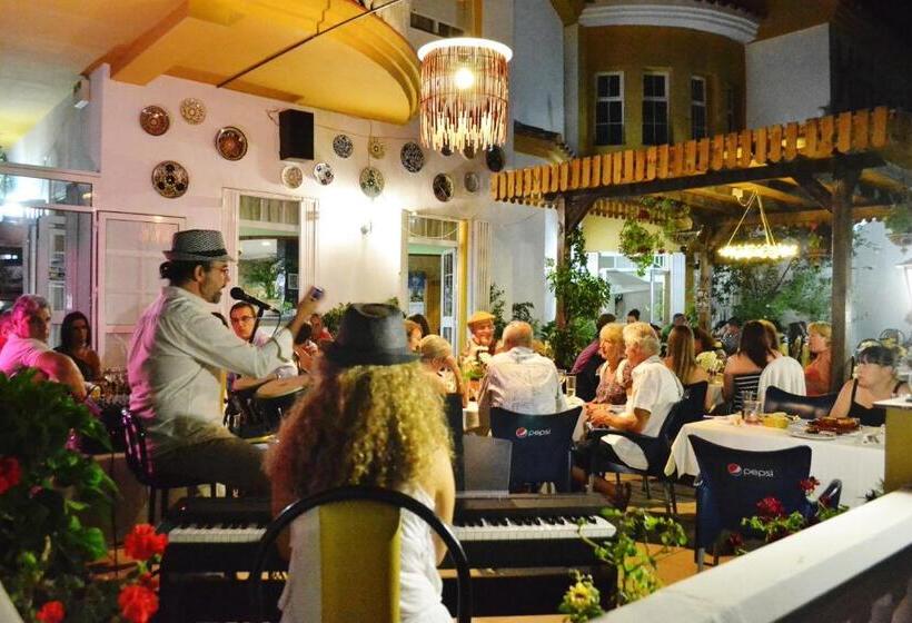 Номер Стандартный с Видом, Arco Del Sol