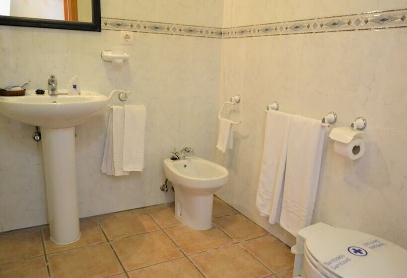 Номер Стандарт Вид на Горы, Arco Del Sol