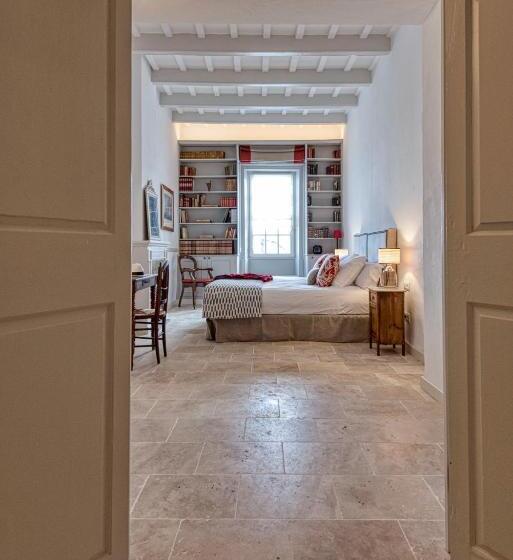 جناح, Can Alberti 1740 Boutique