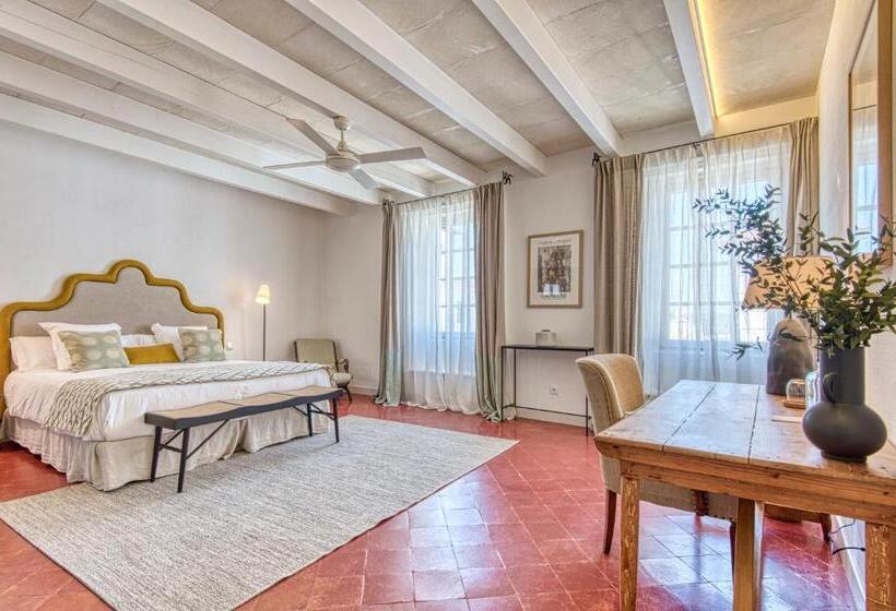 جناح, Can Alberti 1740 Boutique