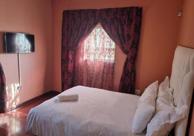 جناح, Can Alberti 1740 Boutique