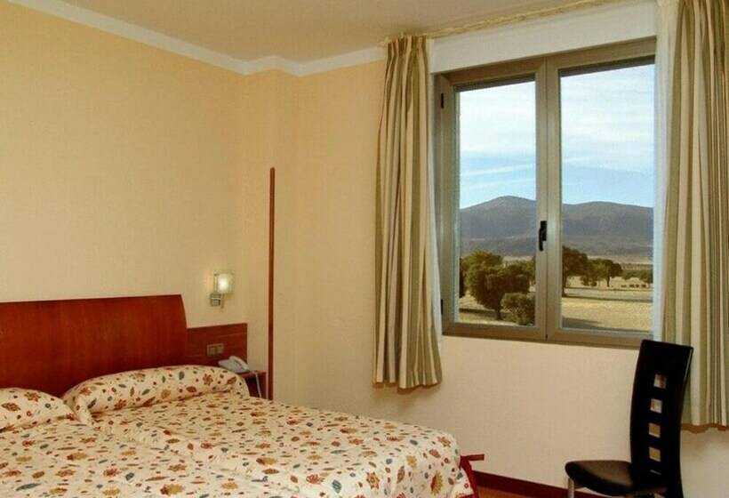 غرفة قياسية, Complejo El Carrascal